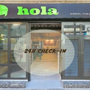 hola-hostal-collblanc.topbarcelonahotels.com/